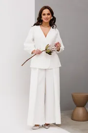 Suit INVITE #6090