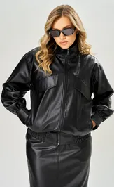 Kurtka Ava fashion M-230 chernyj
