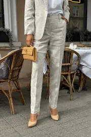 Suit URS #24-330-4