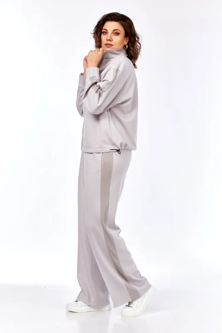 Suit Olga Style #S1001 svetlo-seryj