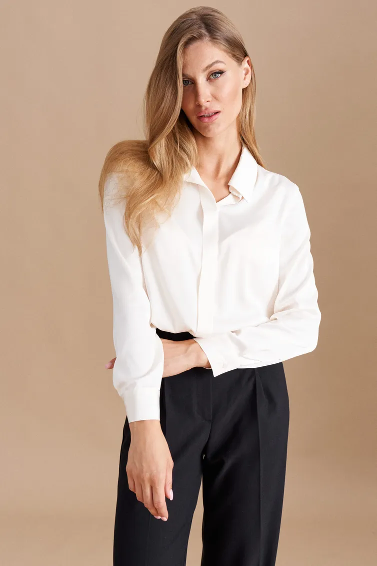 Blouse Elletto Life #3776 molochnyj