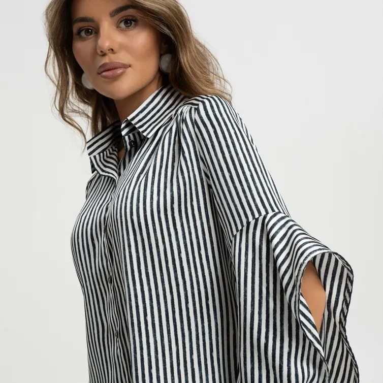 Shirt CHARUTTI #Lomayu stereotipy (klassika)