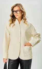 Kurtka Ava fashion M-227 molochnyj