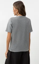 T-Shirt CHARUTTI Obayatelnyj sekret (garmoniya)