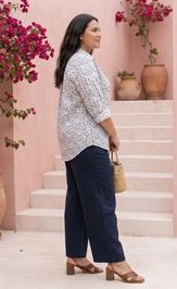 Blouse Лиссана 5037 cherno-belyj