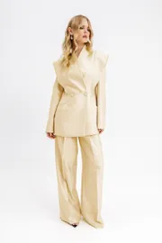 Blazer Pirs #6817 slivochnoe maslo