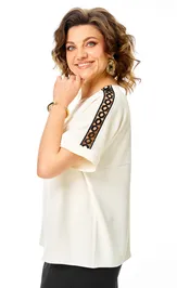 Suit Rumoda 2275 kr.r. molochnyj-chernyj