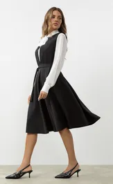 Dress CHARUTTI Ostryj stil (s poyasom)