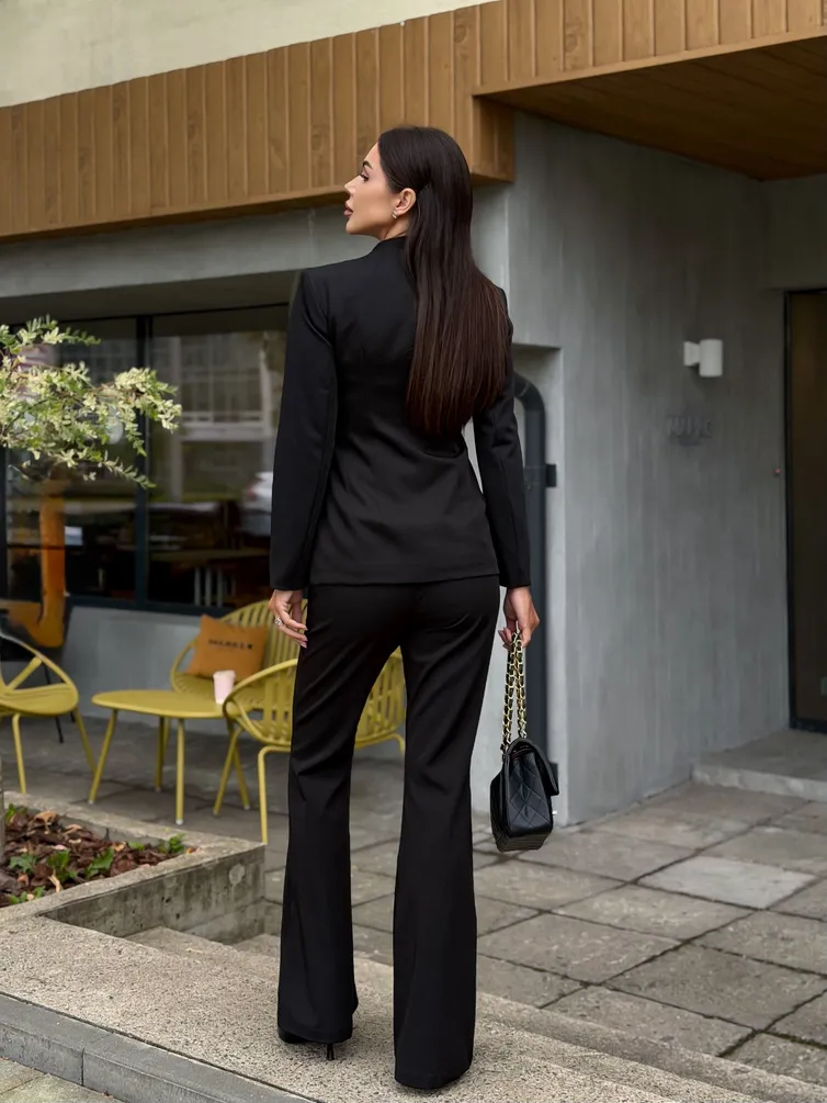 Suit Aura chic life #9304. 170