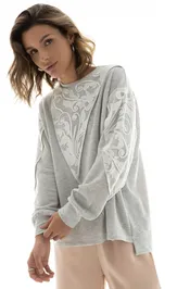 Sweatshirt CHARUTTI Granicy nezhnosti (simvol stilya)