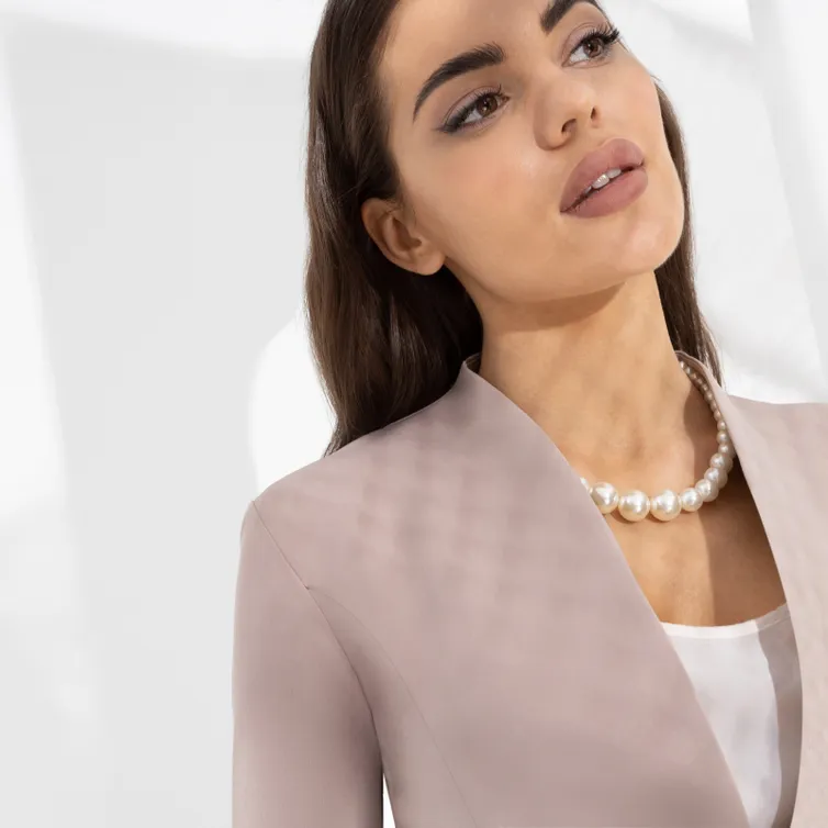 Żakiet CHARUTTI #Modnaya elegantnost