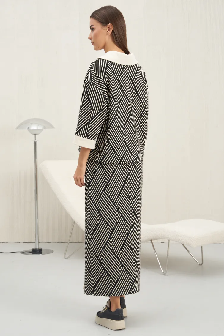 Suit Fantazia Mod #4640 chern+bezh
