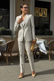 Suit URS #24-330-4