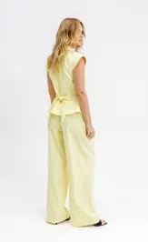 Waistcoat Pirs 6543 zheltyj