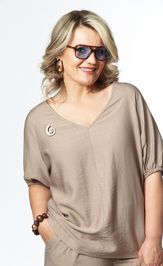 Костюм OVERYOU 249 капучино